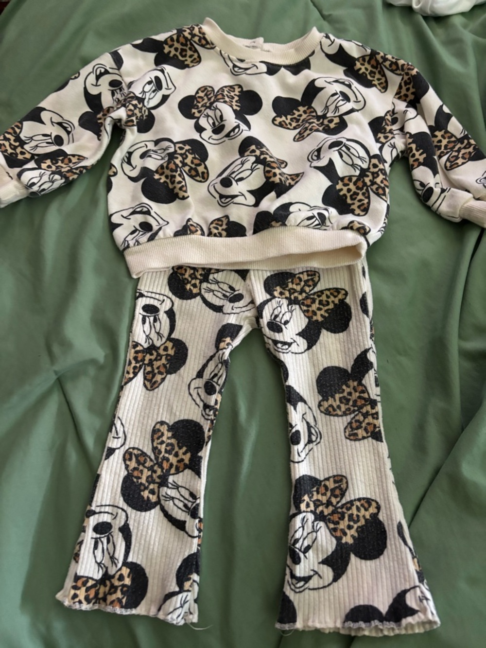 Disney Cream and Black Minnie Mouse Leopard  Set